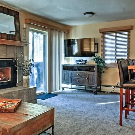 Mtn Getaway With Deck And View, Walk To Breck Ski Lift! Apartamento